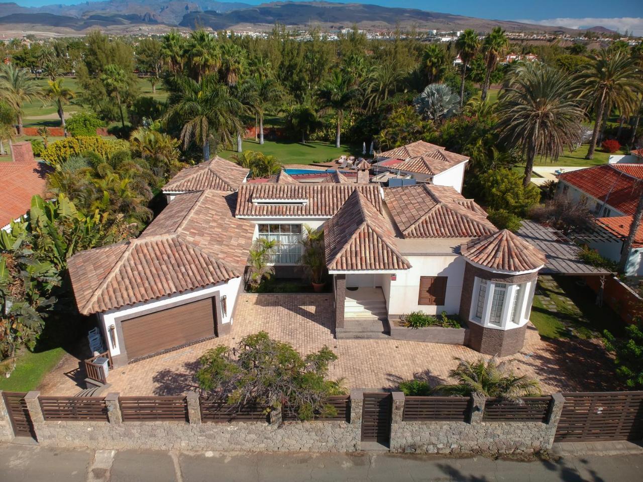 Maspalomas Golfside Luxury Villa Сан-Бартоломе Екстер'єр фото